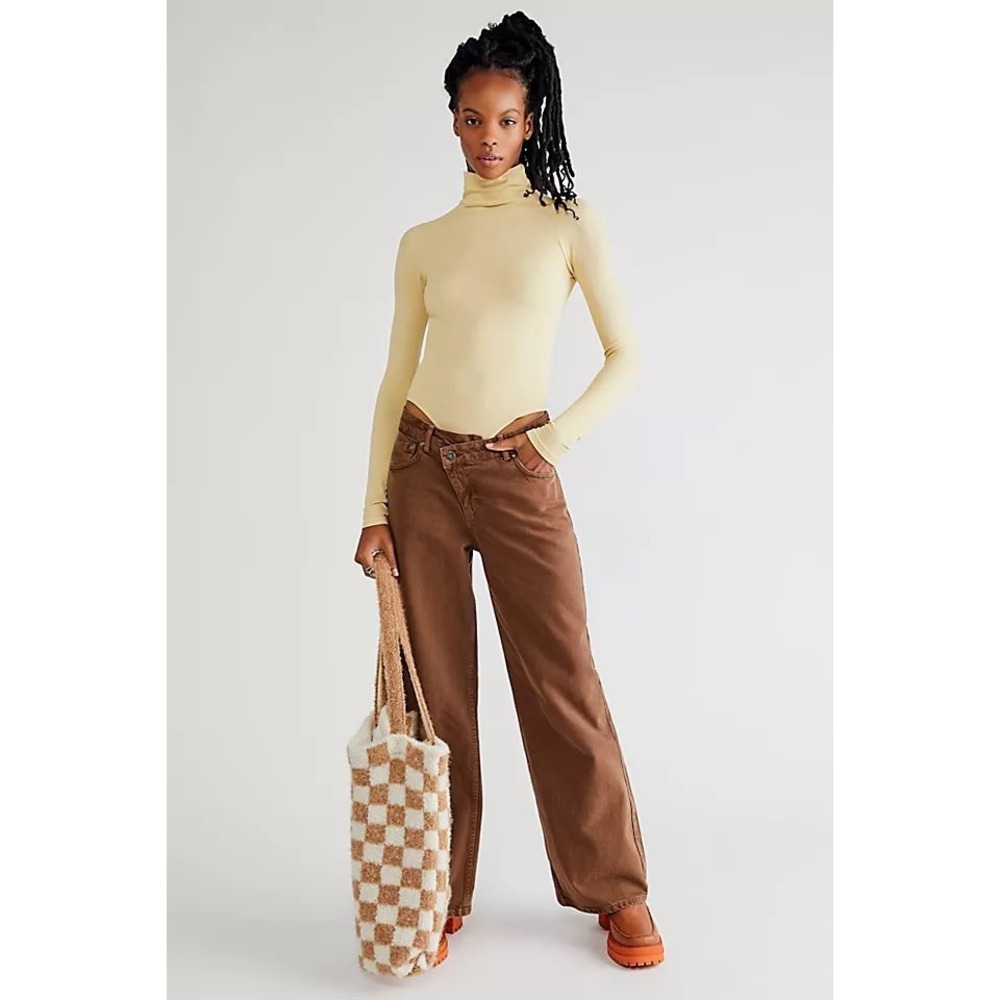 The Ragged Priest Alina Low Rise Baggy Brown Crossover Waist Jeans Size 26 - Picture 9 of 9
